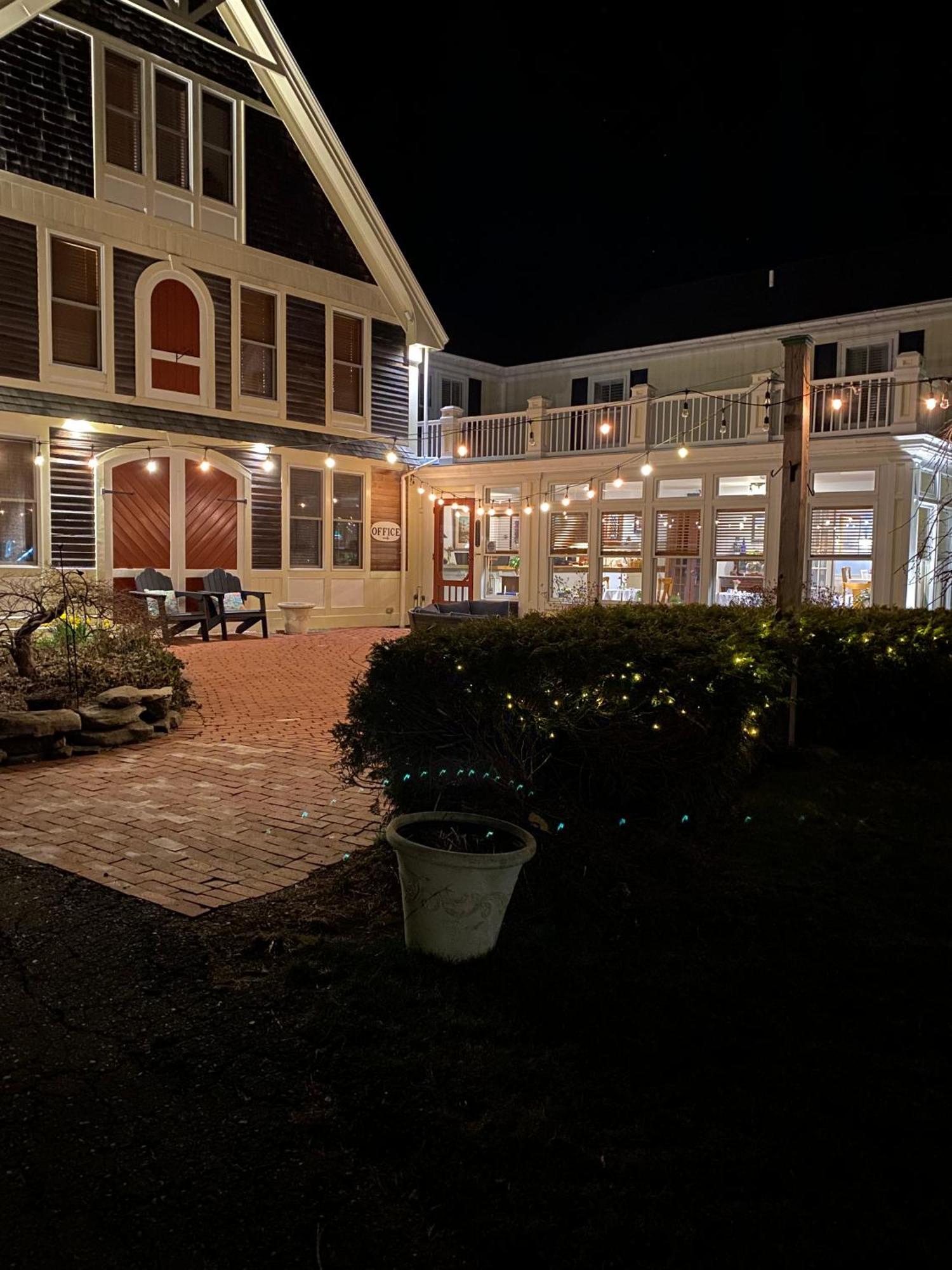 Spouter Inn Bed & Breakfast Линкълнвил Екстериор снимка