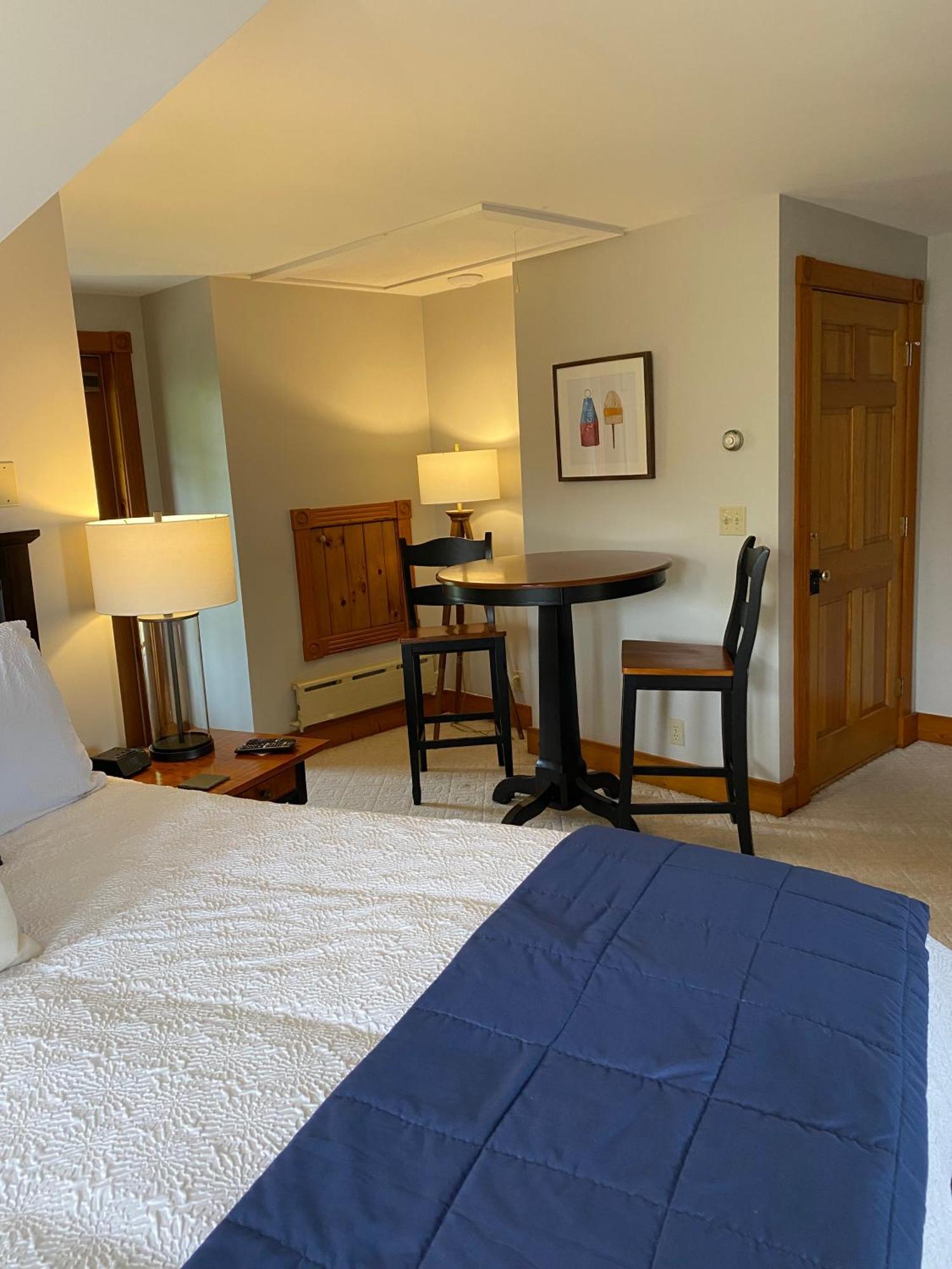 Spouter Inn Bed & Breakfast Линкълнвил Екстериор снимка