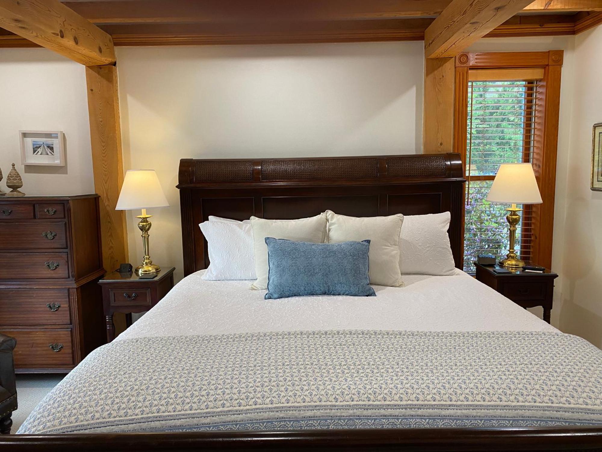 Spouter Inn Bed & Breakfast Линкълнвил Екстериор снимка