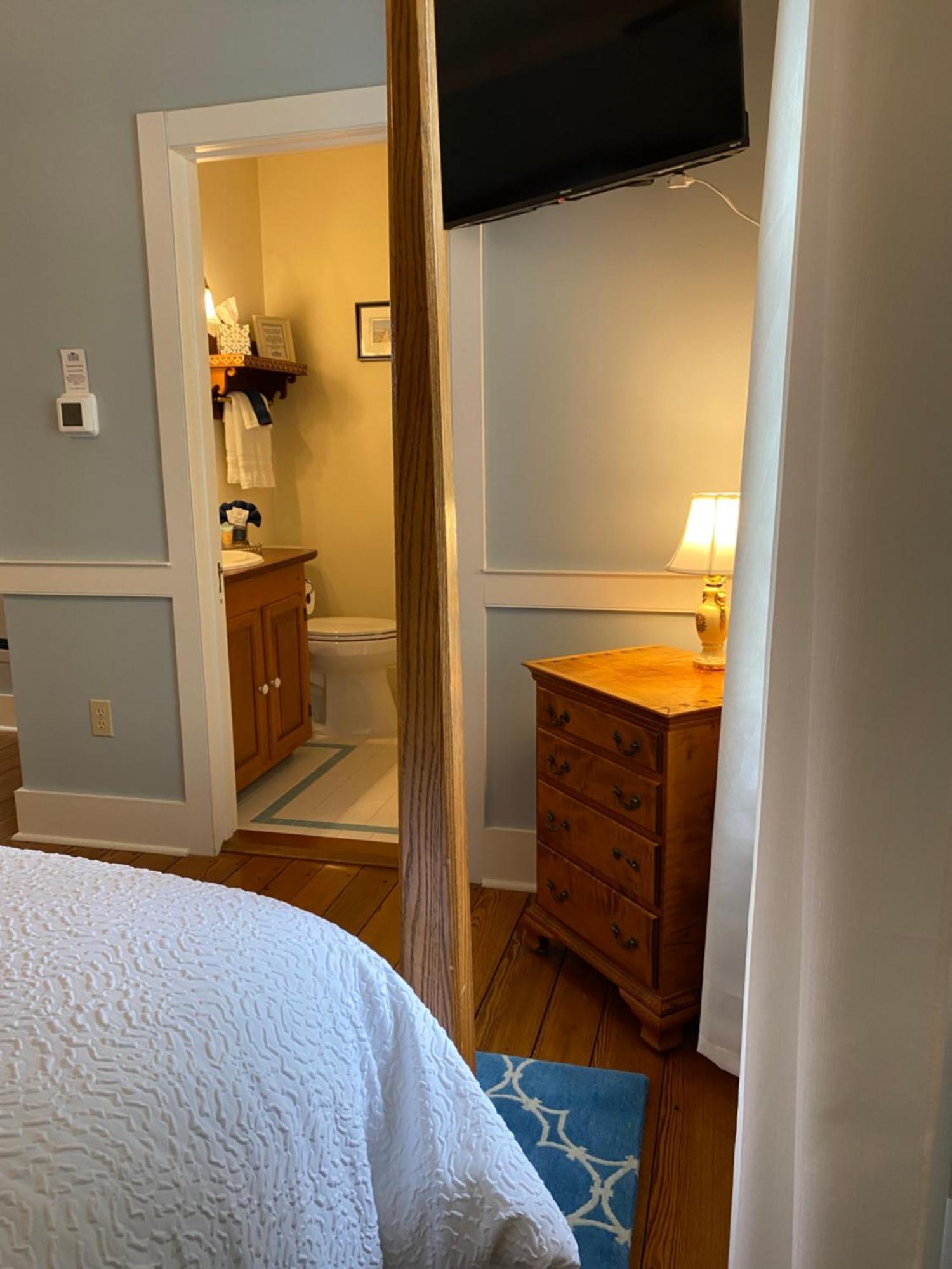 Spouter Inn Bed & Breakfast Линкълнвил Екстериор снимка